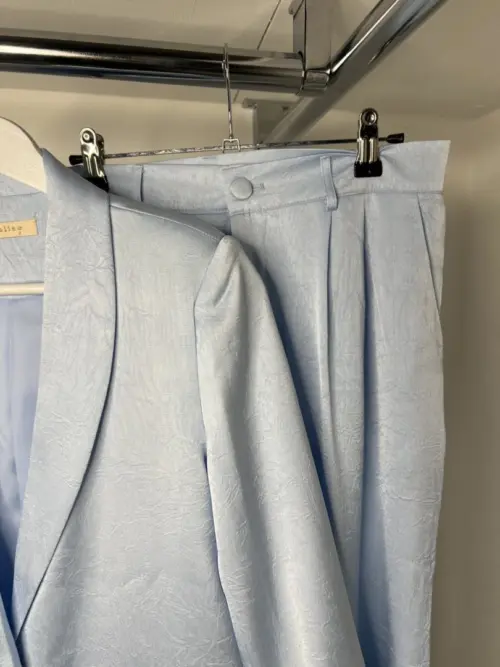 blue suit 3