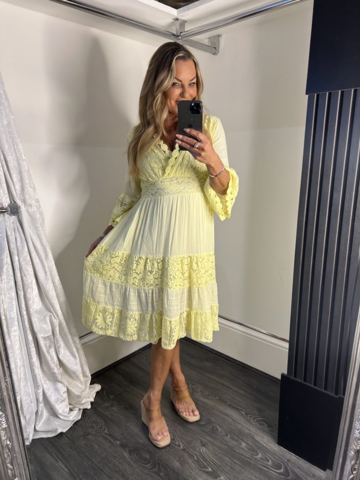 V Neck Floral Lace Dress - Image 4