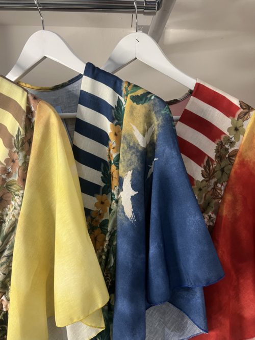 safari laysuits close