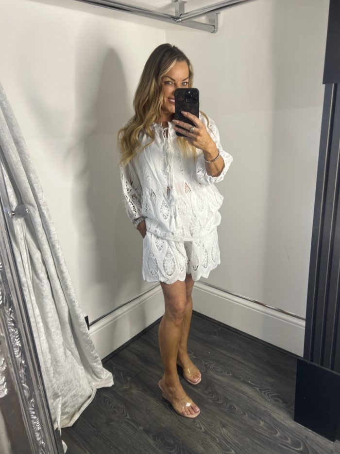 Tunic Top And Short Set With Lace Detail - Image 4