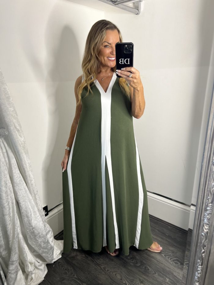 Pleated Detail Maxi Dress