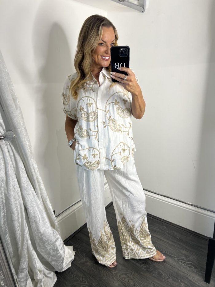 Paisley print detail 2 piece shirt and wide leg trouser set - Image 3