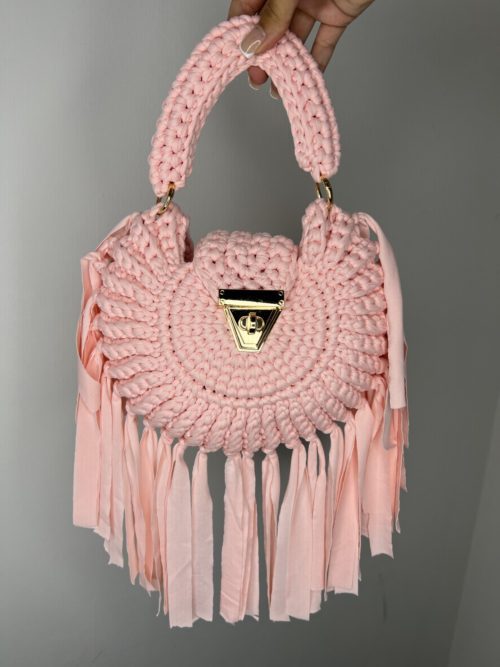 pink circle crochet bag