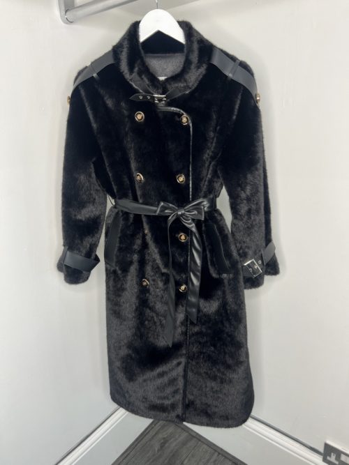 black faux fur overocat 1