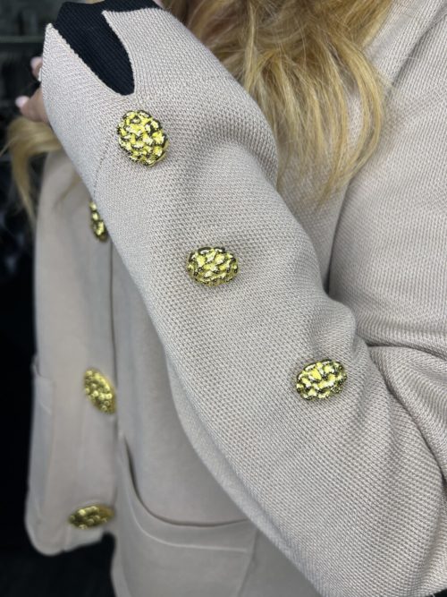 camel cuff gokf button