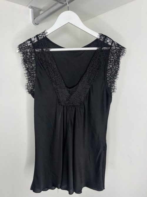 lace vest black