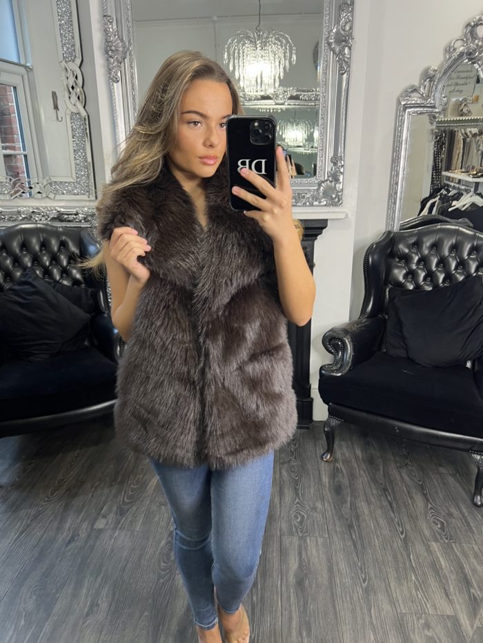 Faux Fur Gilet With Big Lapels