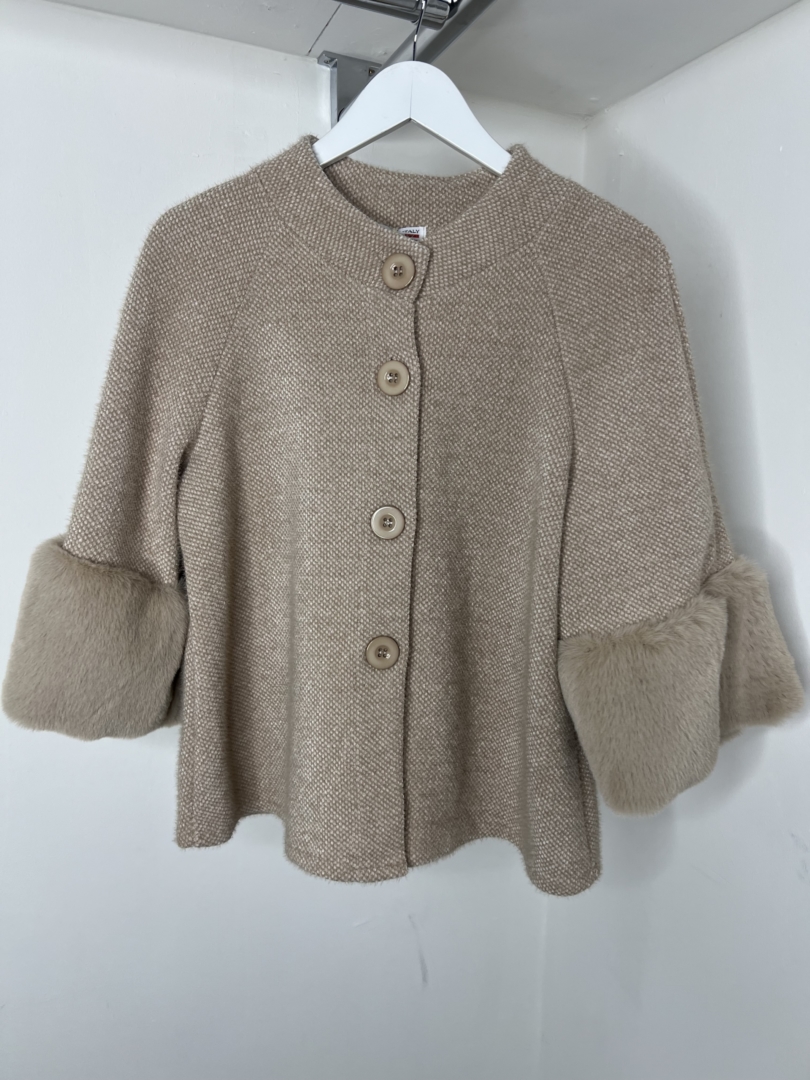 Thick Knit Cardigan With Fluffy Cuff Detail - Image 5