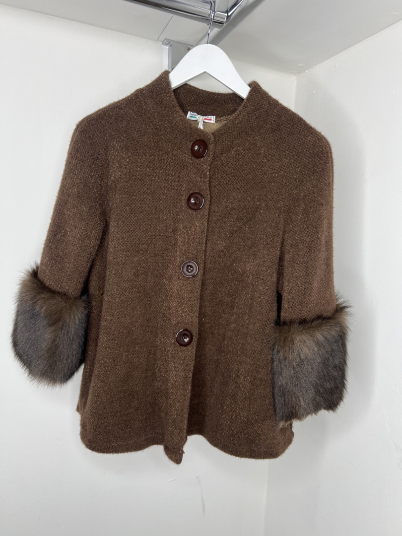 Thick Knit Cardigan With Fluffy Cuff Detail - Image 4