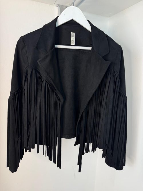 black frige jacket up