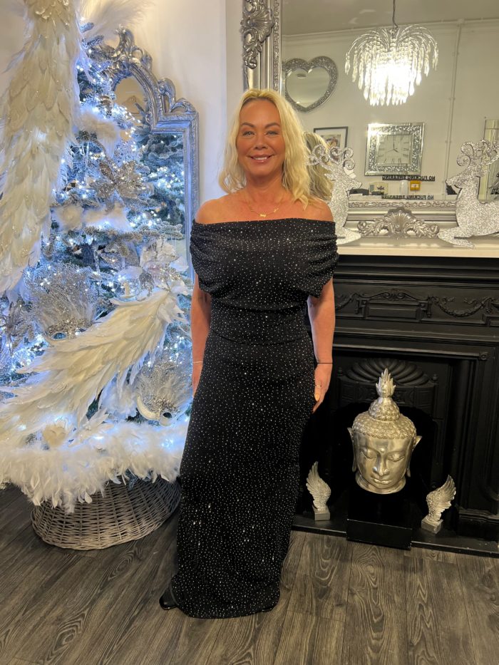 Facetune_13-12-2025-08-26-19