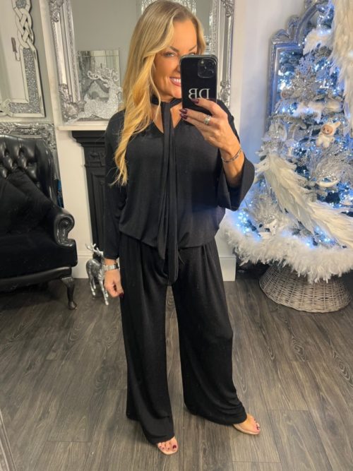 Facetune_23-12-2025-17-23-05