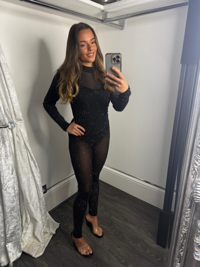 Facetune_30-11-2025-14-58-54