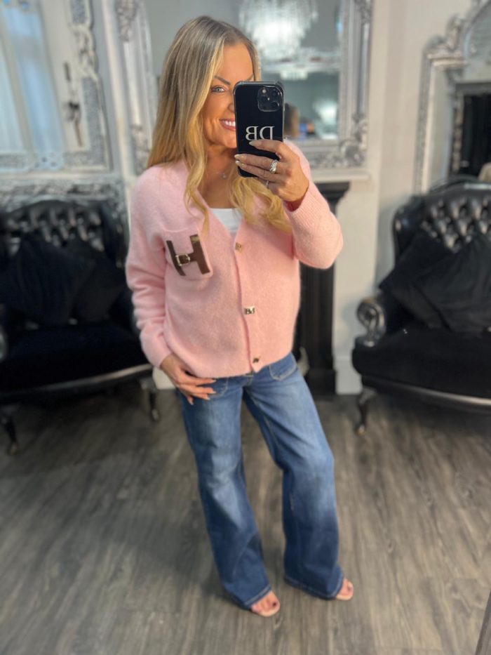 8d8745e5-4f7d-4b81-a179-61a1273d557a