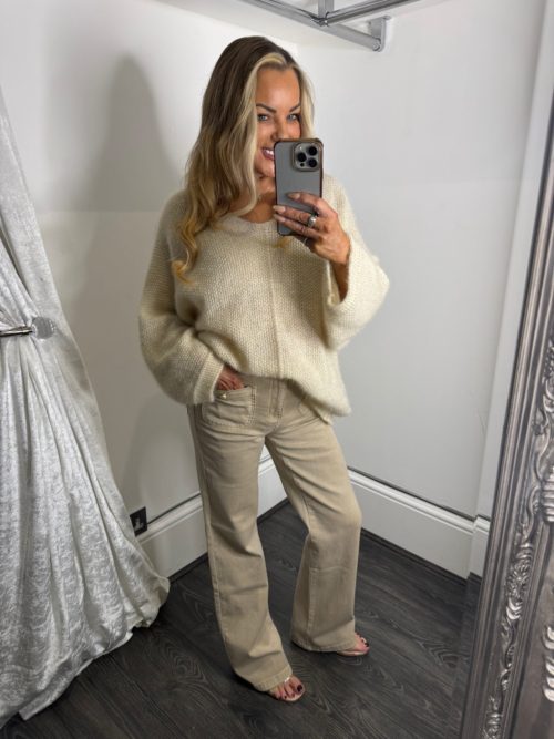 Facetune_26-01-2026-16-12-44