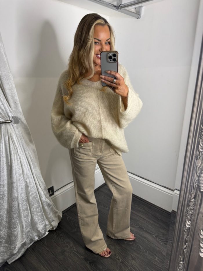 Facetune_26-01-2026-16-12-44