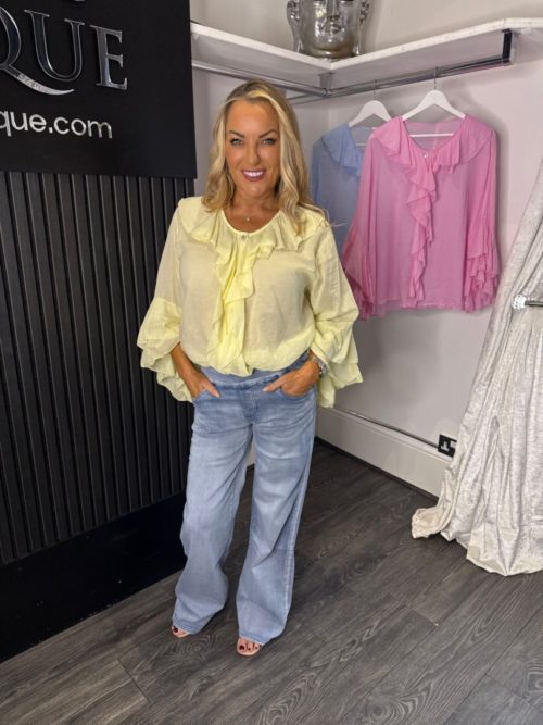 Facetune_26-01-2026-16-15-35