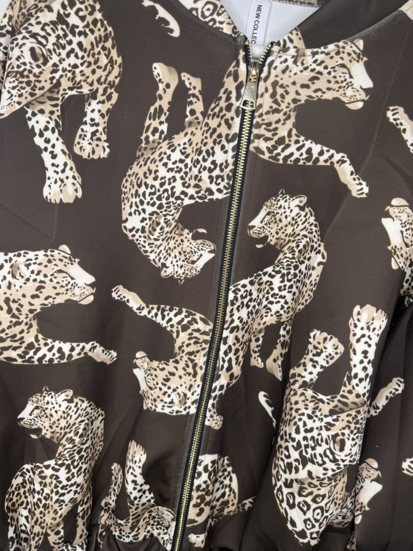 Animal Print Bomber Jacket And Short Co-ord - Image 3