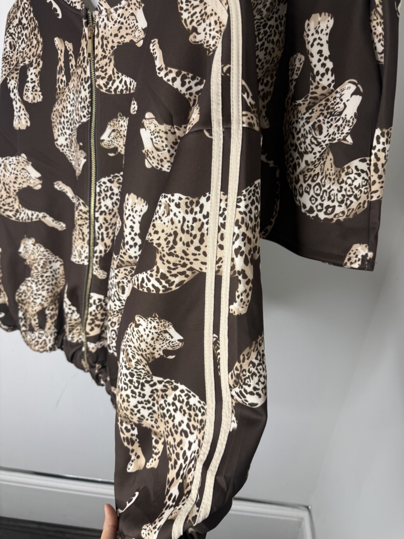 Animal Print Bomber Jacket And Short Co-ord - Image 5