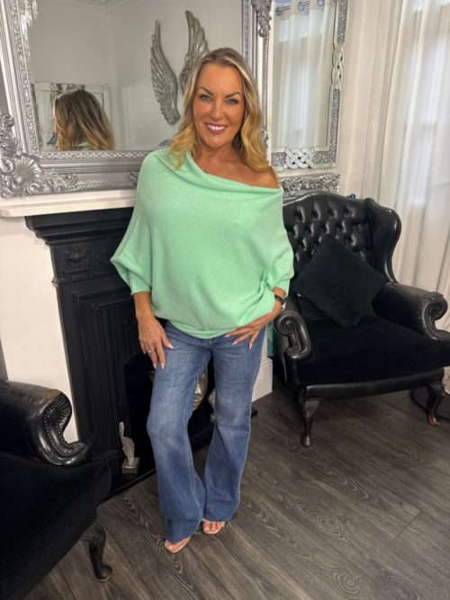 Facetune_12-03-2026-16-38-34