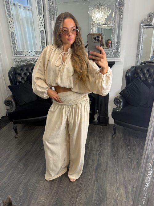 Facetune_08-04-2026-16-01-45