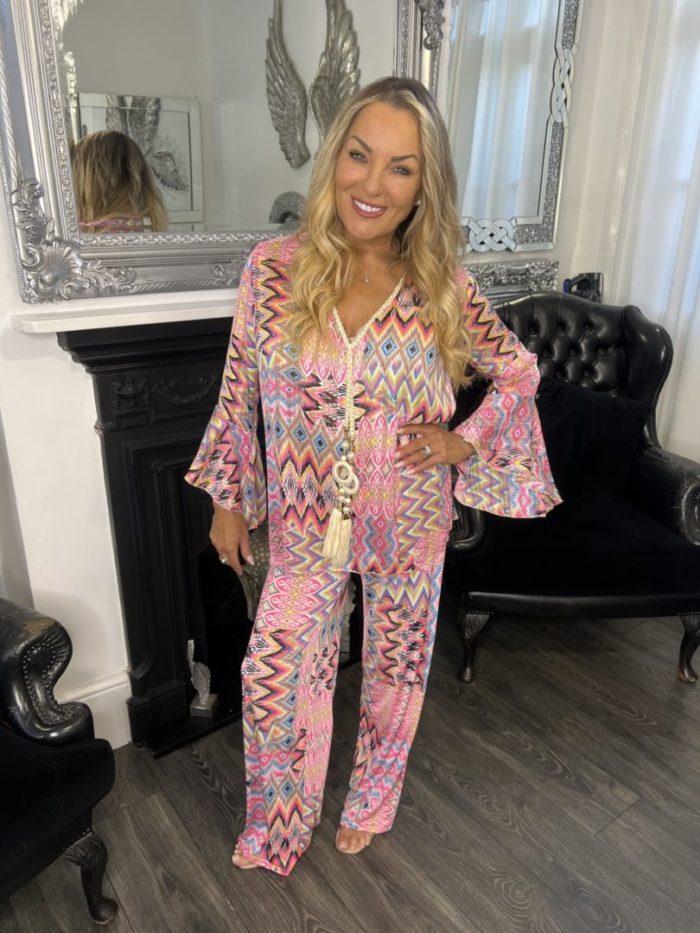 pink m,ulti volourd zig zag set