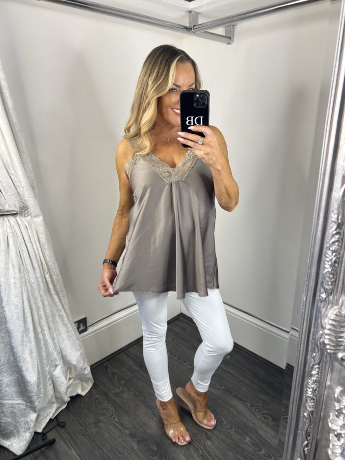 taup0e satin vest
