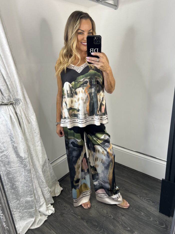 BLAQCK SATIN VIE COORD