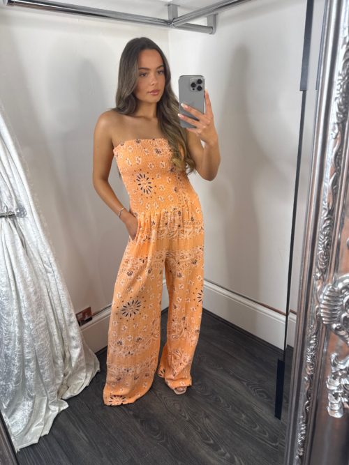 Facetune_11-06-2026-17-35-55