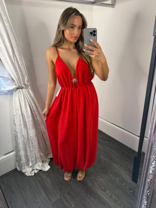 Facetune_29-06-2026-17-45-38