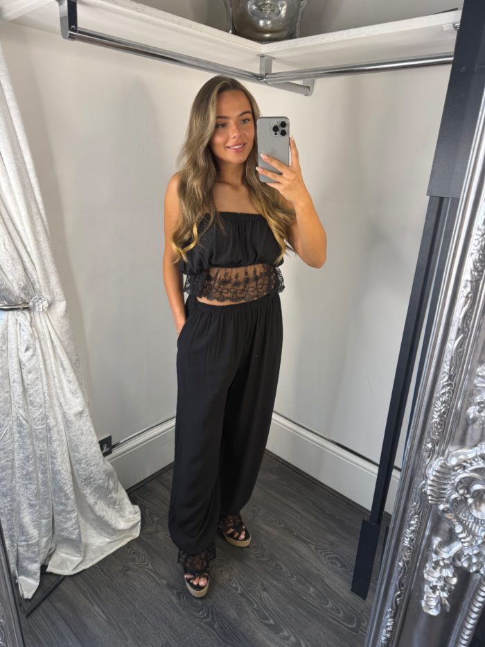 Facetune_18-07-2026-14-45-23
