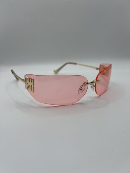 pink mkiu glaassses 1