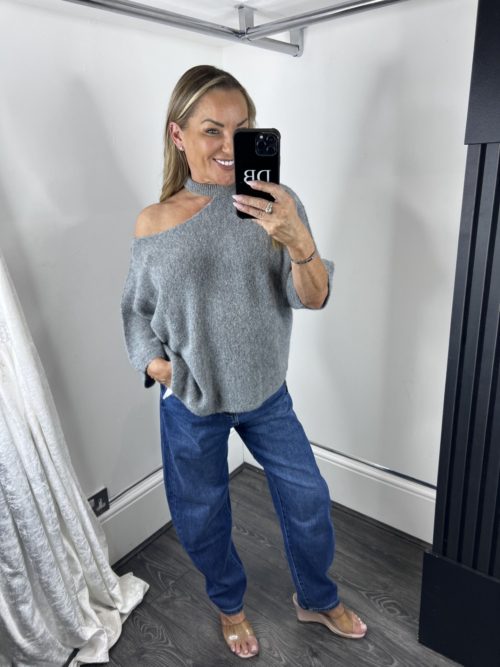 grey slit neck jjumper